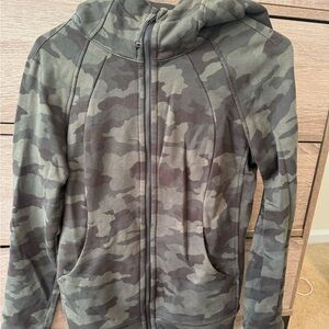 Lululemon Athletica Dark Green Zip-Up Jacket